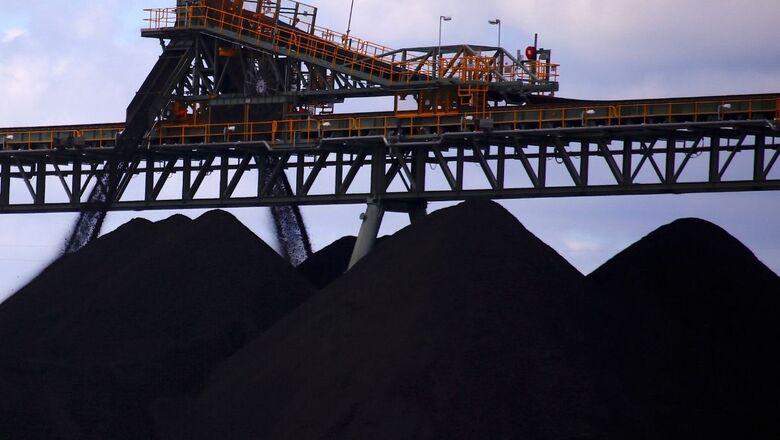 22 Trapped Since 2 Days in Chinese Gold Mine After Explosion
