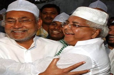 Assembly bypolls to test strength of regrouped Lalu Prasad, Nitish Kumar