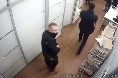 Police Raid Russian Opposition Groups Before Local Elections