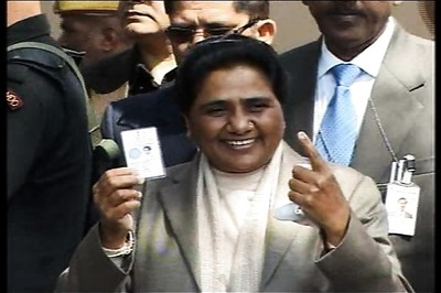 Mayawati first CM to complete 5-year stint in UP