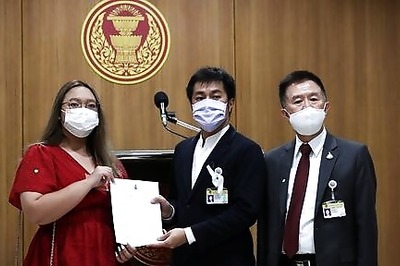 Thai PM Warns Nation Could Be 'engulfed In Flames' If Division Persists