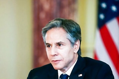 Blinken Meets Israeli Spy Chief As Iran Talks Continue