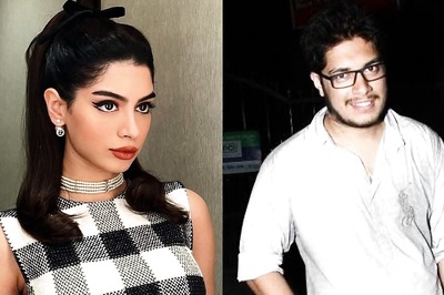 Khushi Kapoor To Share Screen With Aamir Khan's Son Junaid For Love Today Remake? Know Here
