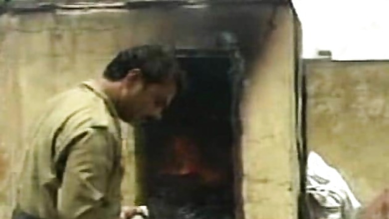 Mob sets fire to murder suspect's house in Delhi