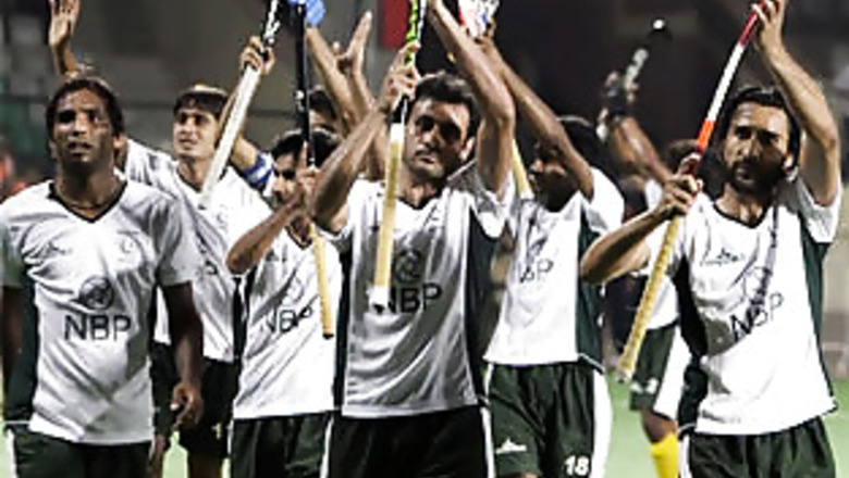 Pak bounce back with win over Spain