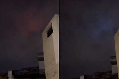 What is 'Earthquake Light' and Why Was it Spotted in Delhi? Viral Sky Video Baffles Residents