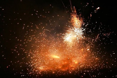 Firebrand Crackers: Samajwadi Rockets, Mayawati Bombs a Hit in Uttar Pradesh!