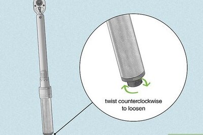 How to Set and Use a Torque Wrench