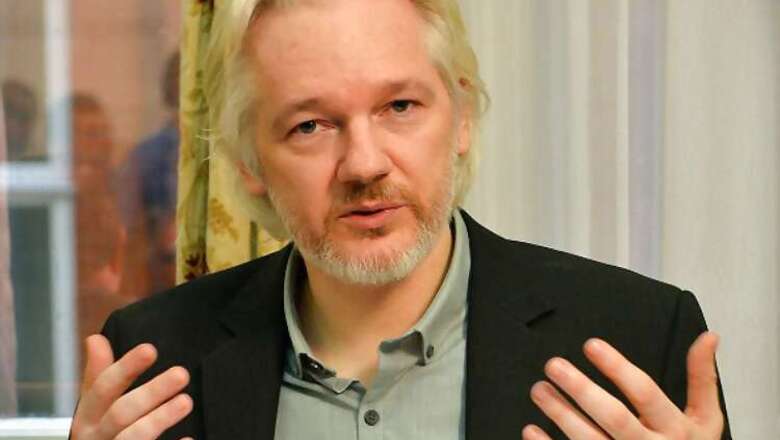 Detained without charges, UK & Sweden must implement the UN verdict, says Assange