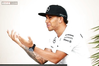 Mercedes drivers fastest in Bahrain Grand Prix practice