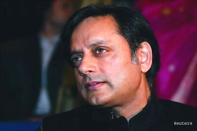 Being MoS 'like standing in cemetery', tweets Tharoor