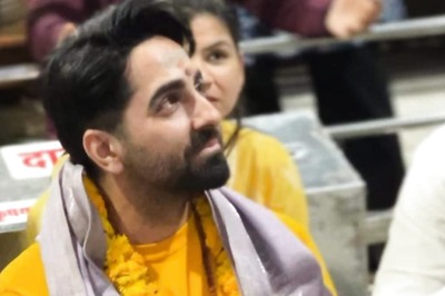 Ayushmann Khurrana Seeks Blessings At Ujjain's Mahakaleshwar Temple; Check Pictures