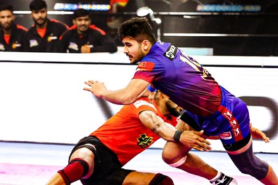 PKL 9: Dabang Delhi Beat U Mumba to Keep Playoffs Hopes Alive