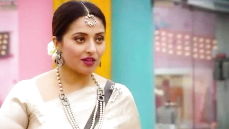 Ex-Bigg Boss Contestant Mumtaz Accused of Abusing Maid, Complaint Filed
