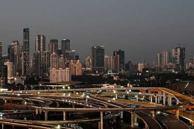 3.5 Km North-bound Arm of Mumbai Coastal Road Opens for Vehicles