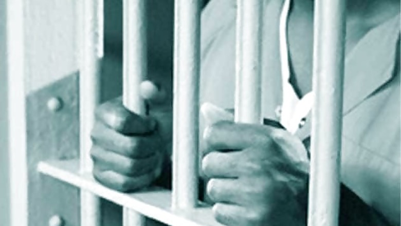 Jharkhand: Student beaten up, tonsured for molesting girl