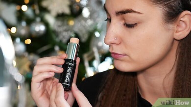 How to Apply Stick Foundation