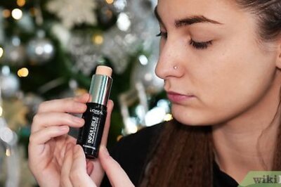 How to Apply Stick Foundation