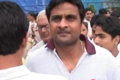 Team India, stop tinkering: Srinath