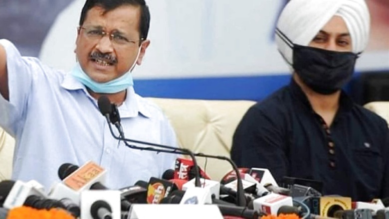 Kejriwal Vows Rs 1,000 for All Women Voters If AAP Wins in Punjab, Mocks Channi for 'Copying Promises'