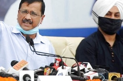 Kejriwal Vows Rs 1,000 for All Women Voters If AAP Wins in Punjab, Mocks Channi for 'Copying Promises'