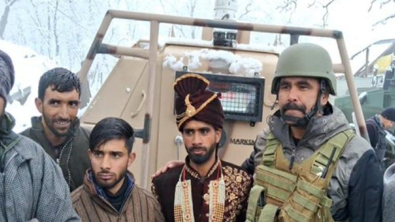 Jammu And Kashmir: CRPF Rescues Groom Stranded In Heavy Snow, Escorts Him To Bride