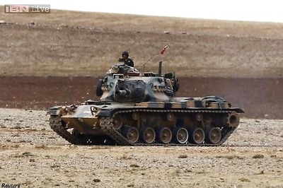 Turkey vows to fight Islamic State, coalition strikes near border