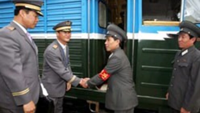 Trains cross border dividing Koreas