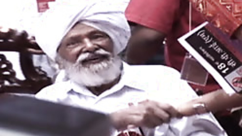 PM calls on ailing Surjeet, doctors say he is critical