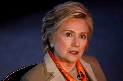 'Nobody Likes Him': Hillary Clinton Launches Scathing Attack on US Presidential Hopeful Bernie Sanders