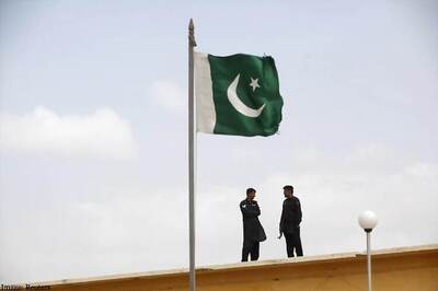 Pakistan hangs 11 convicts in one day; Rights group ask for moratorium