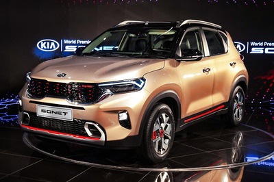 Kia Sonet SUV India Unveil LIVE: Design, Features, Price, Variants and More
