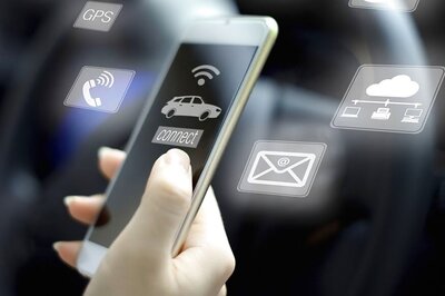 Connected Driverless Cars Can Improve Traffic Flow by 35 Percent