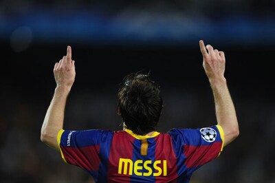 Messi receives Golden Boot award