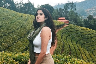 Janhvi Kapoor Says She Has Become 'Increasingly Indifferent To' Social Media Trolling