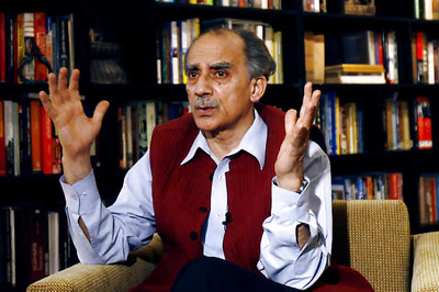 Narendra  Modi keeping silent just to win Bihar elections: Arun Shourie
