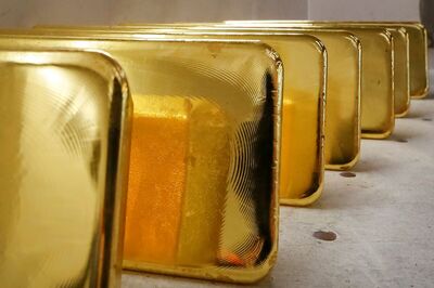 Gold Dips as Equities Climb on Vaccine Cheer; Stimulus Hopes Support