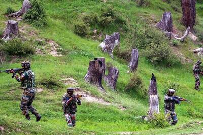 2 Militant Hideouts Busted along LoC in Jammu and Kashmir's Baramulla, Arms Recovered
