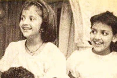 Hema Malini Shares Nostalgia-Filled Family Photo With Dharmendra, Esha and Ahana Deol