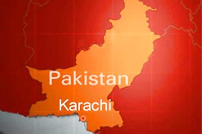 Pakistan: Principal killed as gunmen attack school