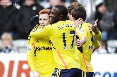 Sunderland win 3-0 at Newcastle in Premier League