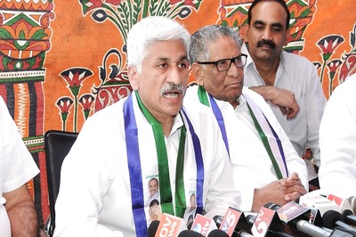 Andhra Pradesh’s IAS Officers’ Body Condemns ‘Threats’ by YSR Congress MP