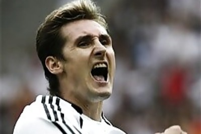 Miroslav Klose gets the Golden Shoe