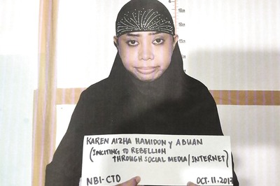 Air Hostess Who Recruited 20 Indians For ISIS on WhatsApp, Facebook Reveals Details of Gulf Money Trail