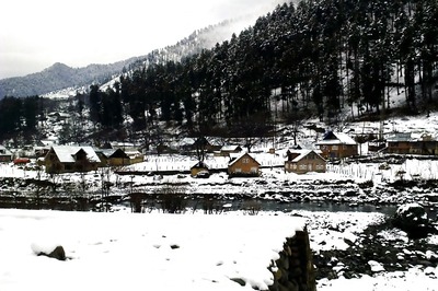 Coldest December Night in a Decade at J&K's Tourist Resort in Pahalgam