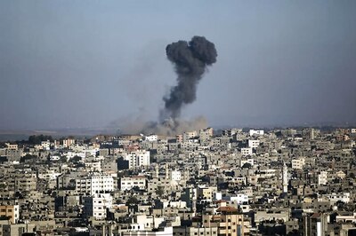 Israeli Tanks Shell Hamas Post in Gaza Strip