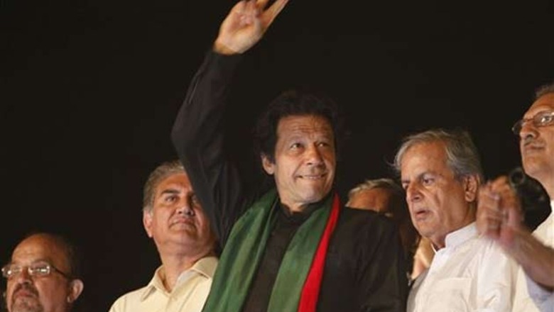 Islamabad protests: Imran returns to negotiating table, party lawmakers resign