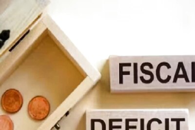 India's Q1 Fiscal Deficit Narrows to 8.1% Vs 25.3% A Year Ago; Gap At Rs 1.36 Lakh Crore