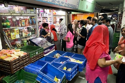 Noida Top Cop Says Police to be Polite, Not Stop Those Carrying Essential Items During Lockdown