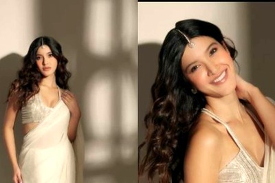 Shanaya Kapoor Makes Heads Turn in White Saree, BFF Suhana Khan Can't Get Enough of Her